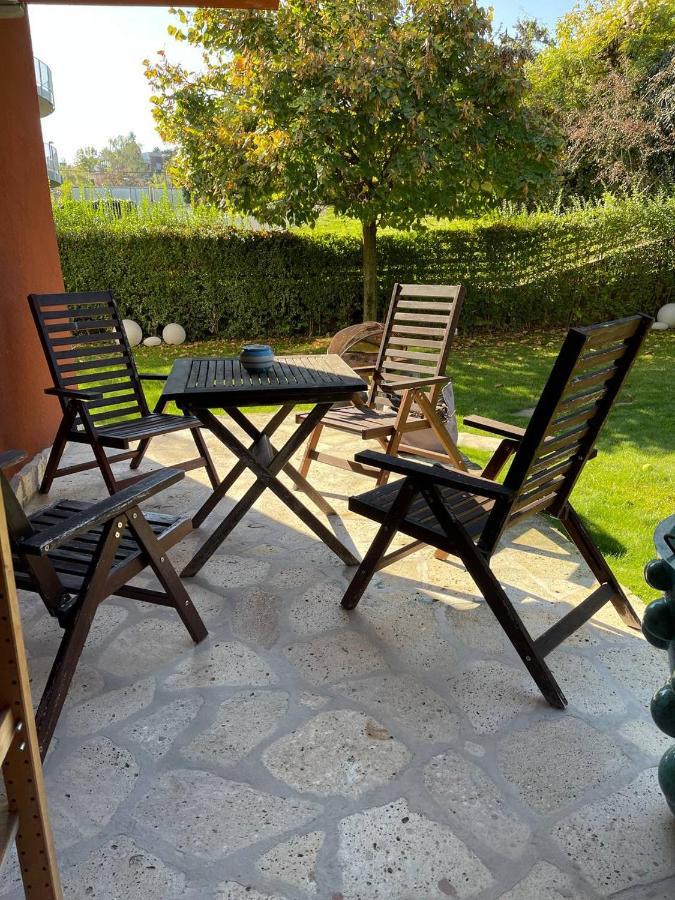 Rosehill Garden Family Villa With A Great Budapest View Exteriör bild