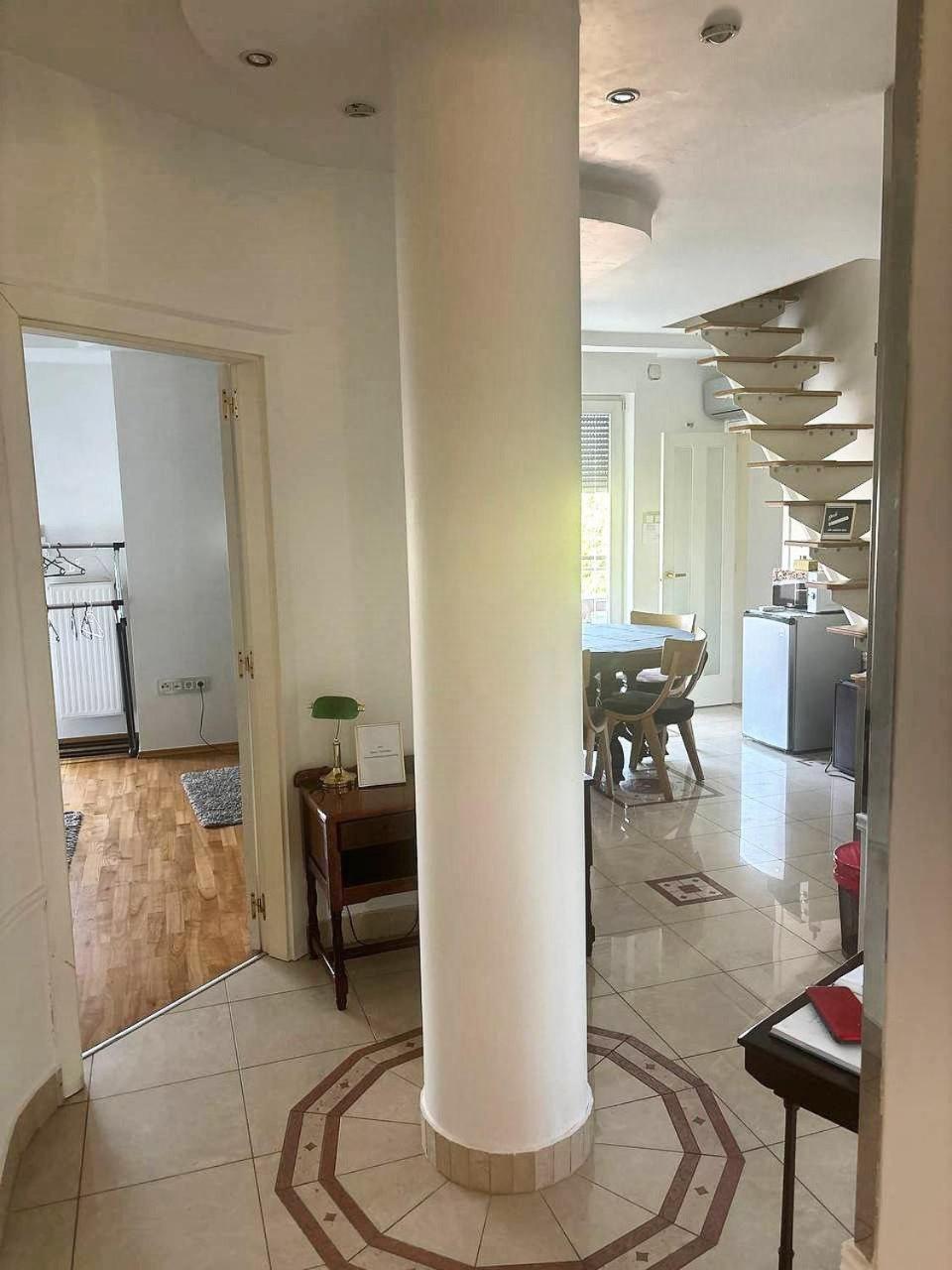 Rosehill Garden Family Villa With A Great Budapest View Exteriör bild